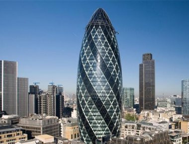 Λονδίνο: Εκκενώνεται ο ουρανοξύστης Gherkin στο Citi (φωτό) (upd)